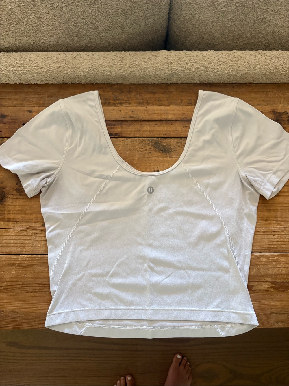 lululemon athletica White Scoop Neck Short Sleeve Tee